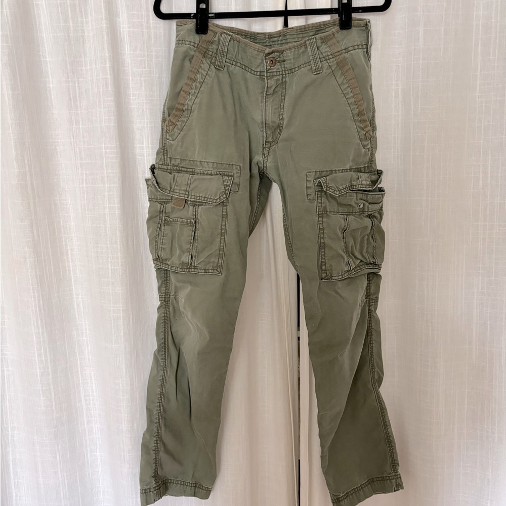 Levi’s Cargo Pants